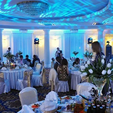 Palacyk Business & Spa Hotel Otrebusy
