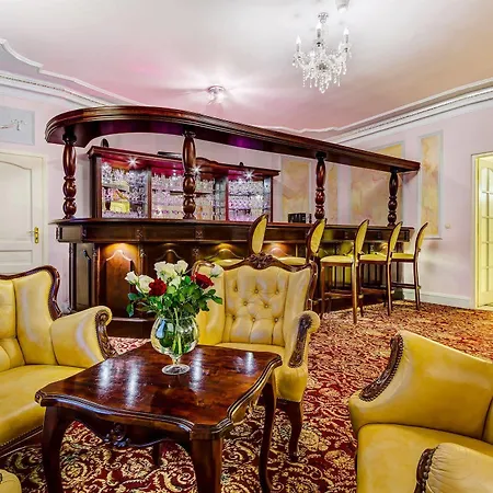 Palacyk Business & Spa 4* Otrebusy